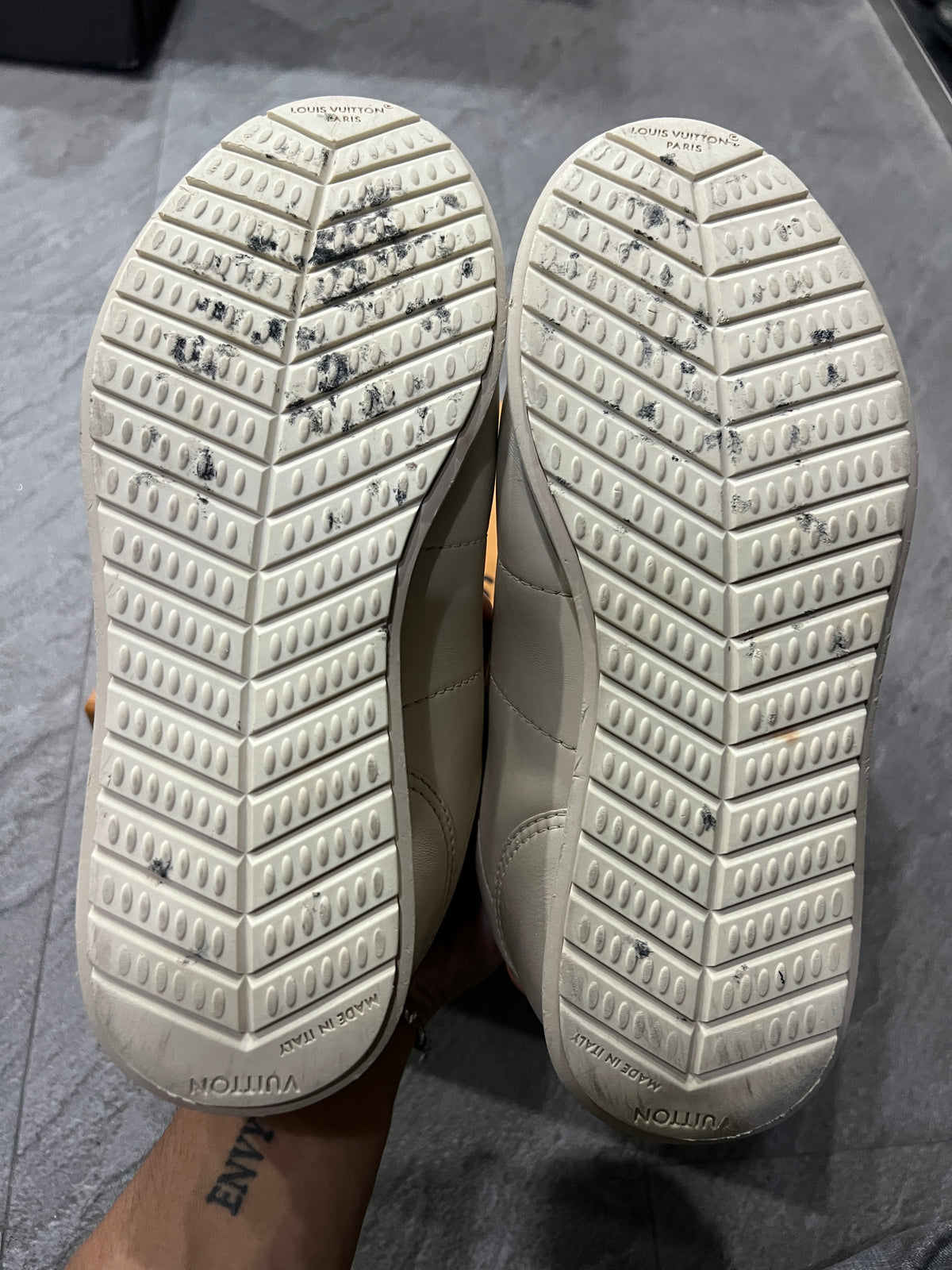 Louis Vuitton Run Away Sneakers Cream Leather Natural Cowhide Trim US 5