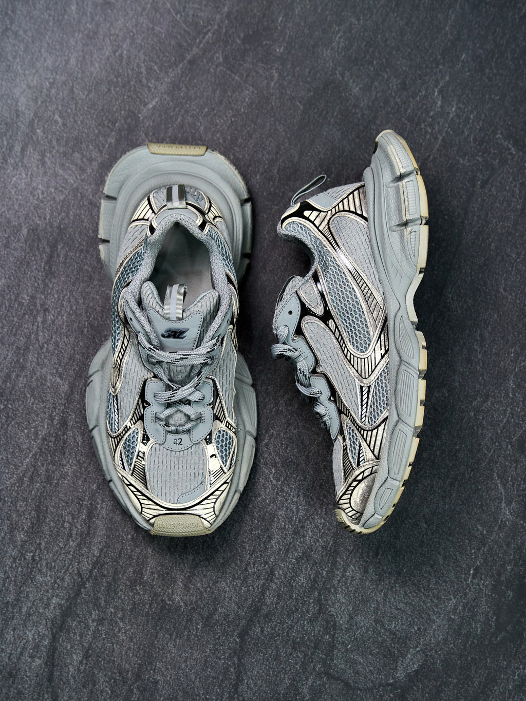 Balenciaga 3XL Sneakers Grey Mesh EU 42