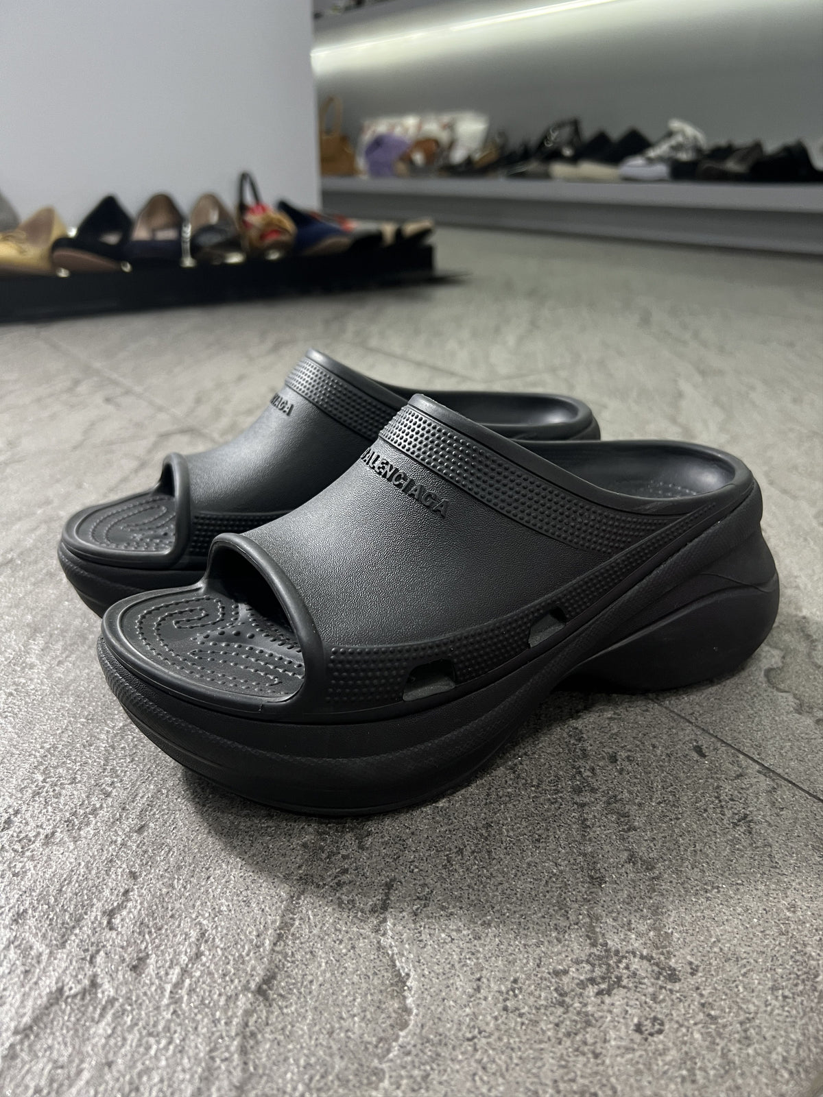 Balenciaga x Crocs Platform Slides Black EU38