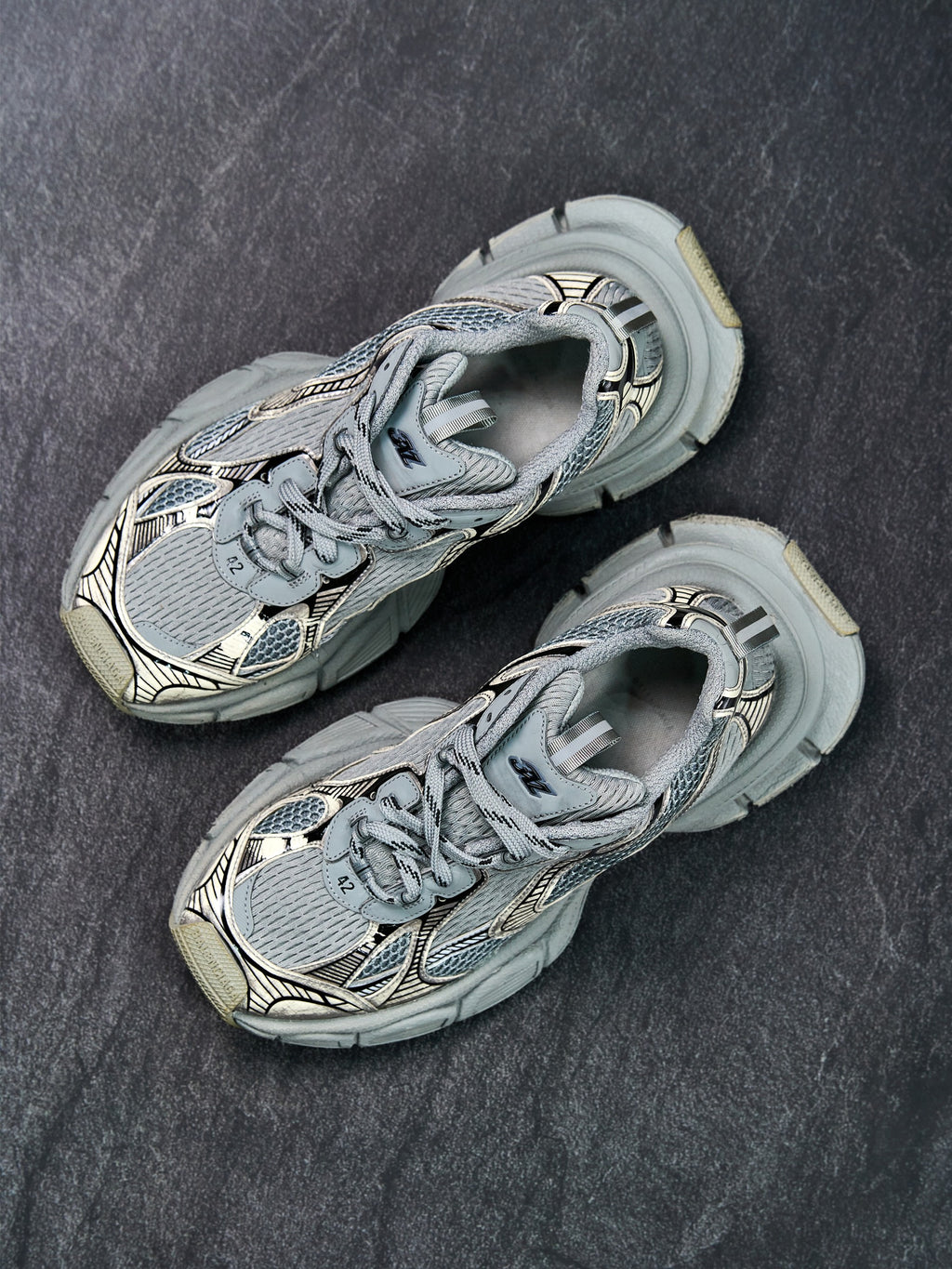 Balenciaga 3XL Sneakers Grey Mesh EU 42