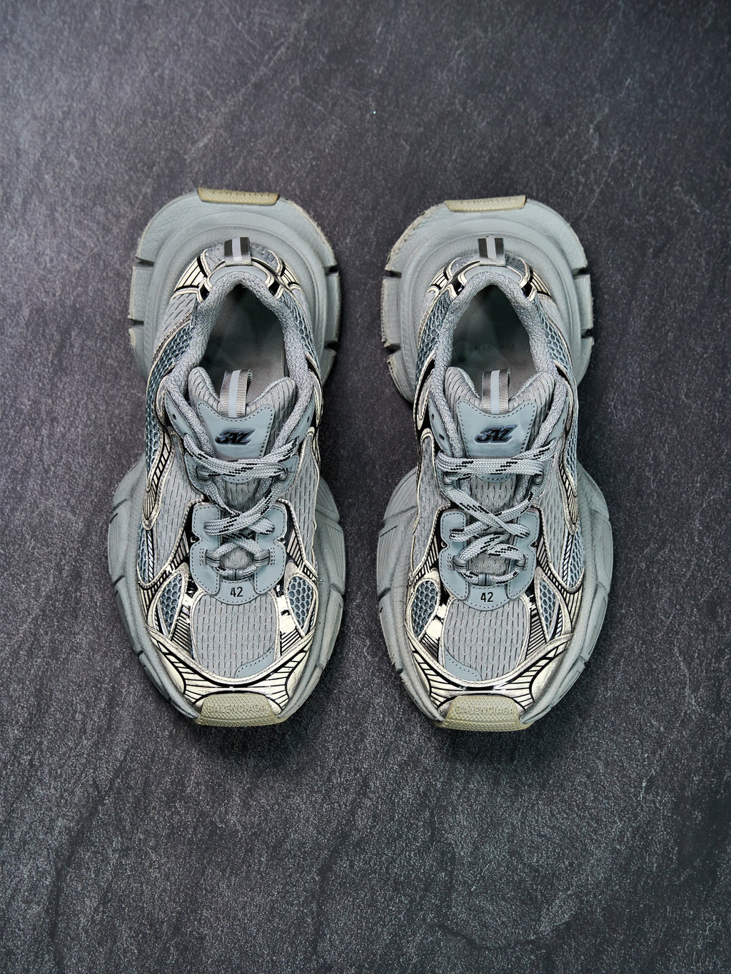 Balenciaga 3XL Sneakers Grey Mesh EU 42