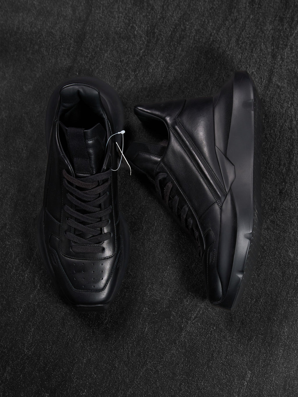 Rick Owens SS25 Geth Runner Sneakers All Black Leather EU 39