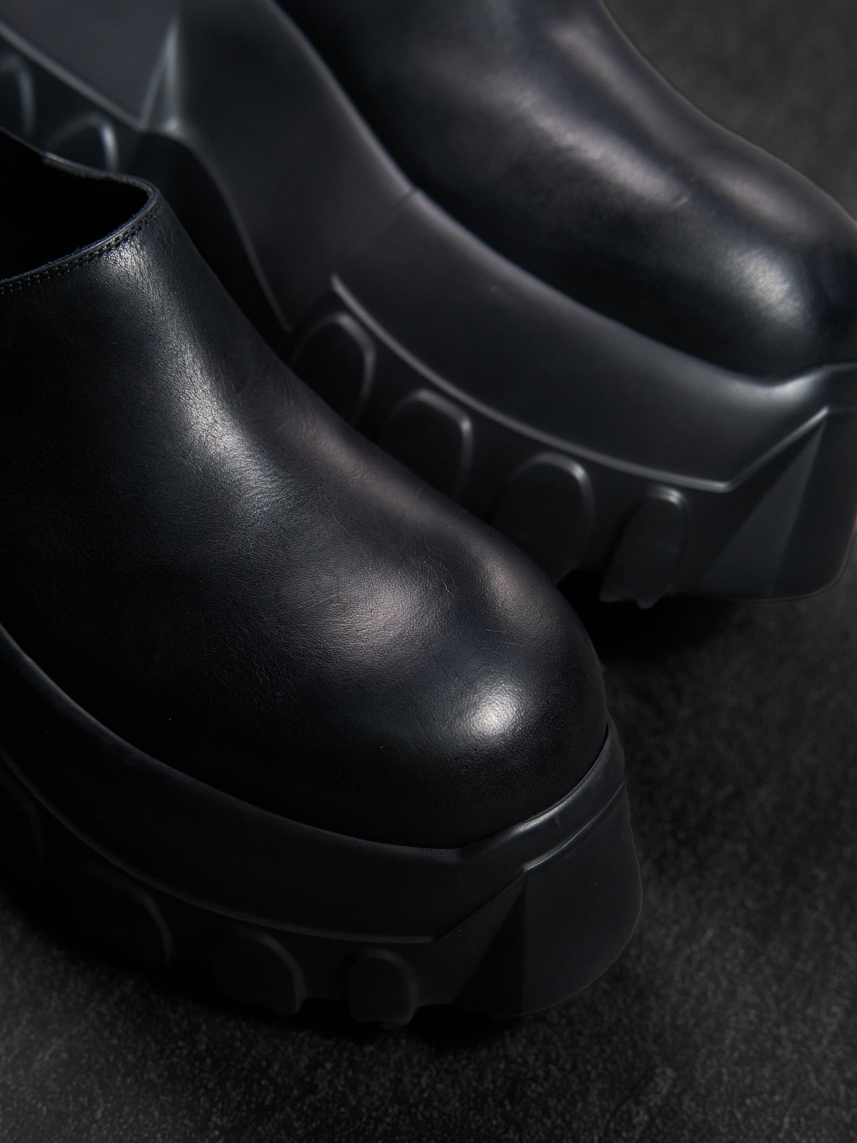 Rick Owens FW25 Slip-On Mega Tractor Boots Black Leather EU 40