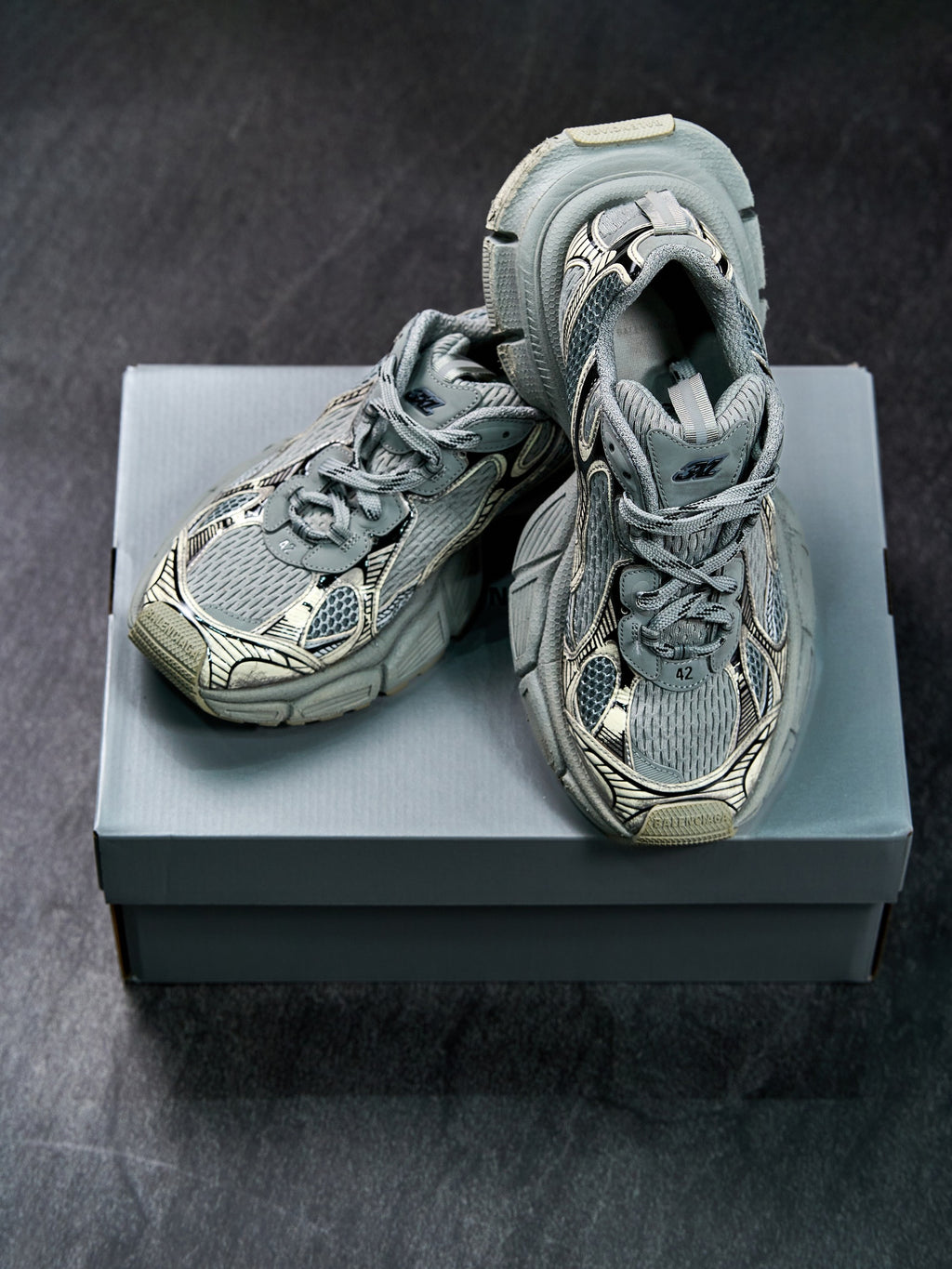 Balenciaga 3XL Sneakers Grey Mesh EU 42
