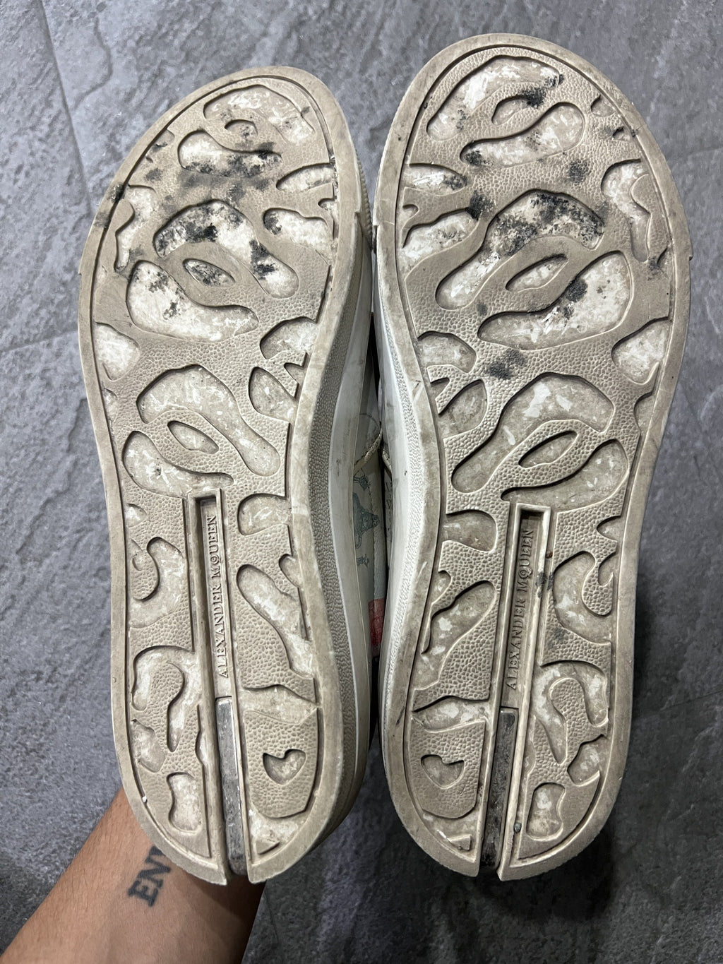 Alexander McQueen Skull Print Slip-On Sneakers White Leather EU 40
