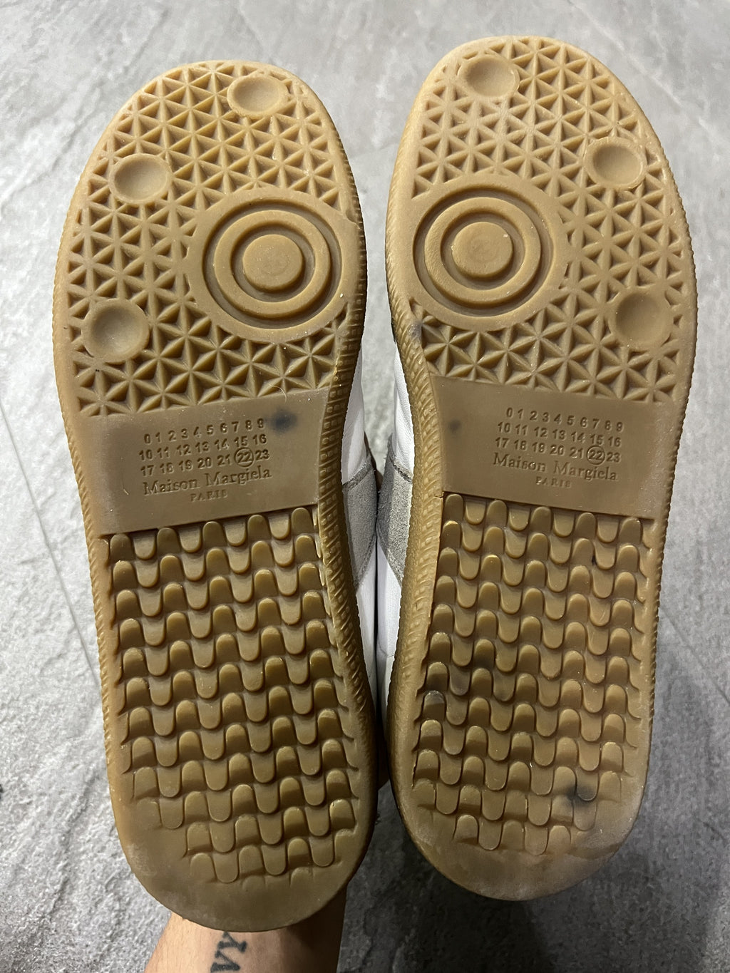 Maison Margiela Replica GATS Sneakers Gold / Beige EU 42