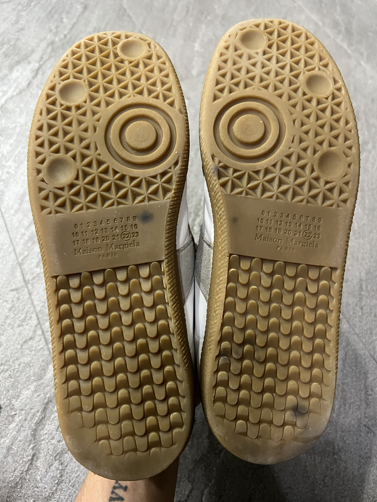 Maison Margiela Replica GATS Sneakers Gold / Beige EU 42
