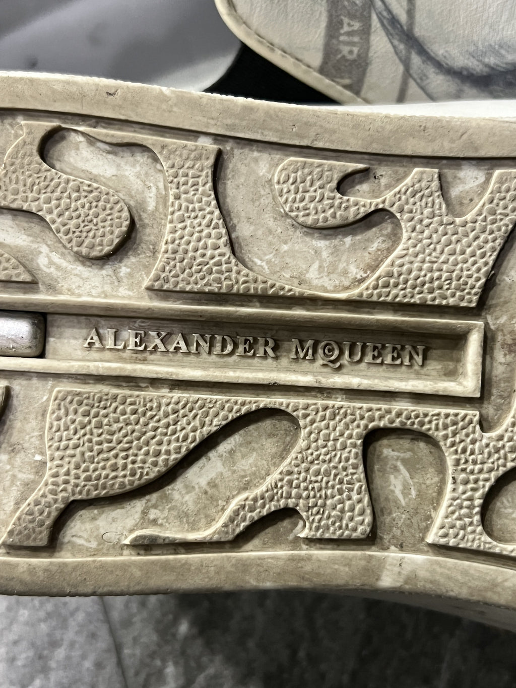 Alexander McQueen Skull Print Slip-On Sneakers White Leather EU 40
