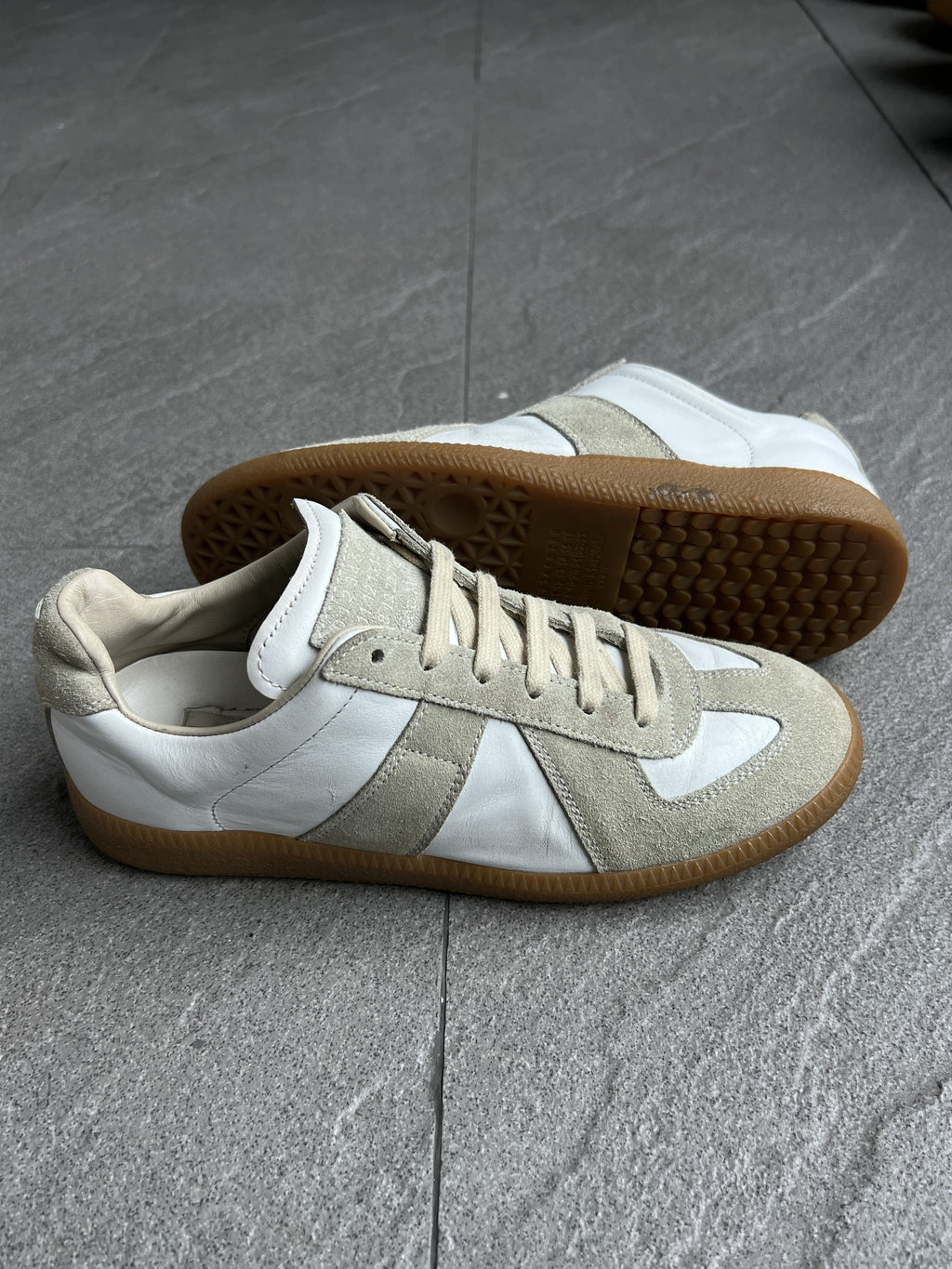 Maison Margiela Classic White Grey Replica GAT 36.5
