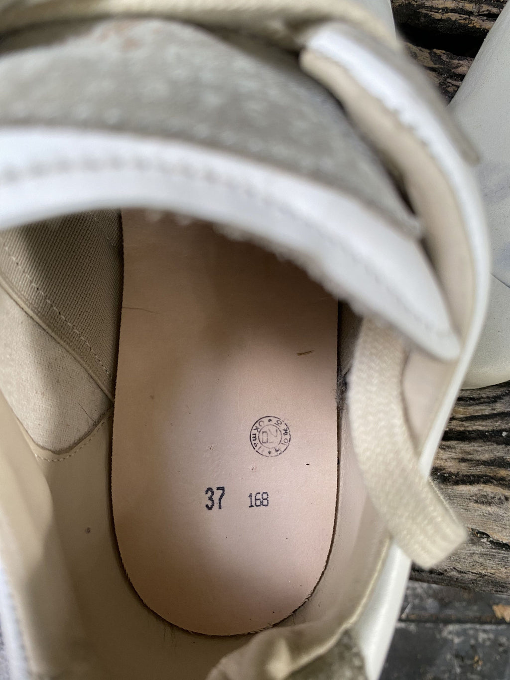 Maison Margiela Replica White Grey Gum Sneakers EU37