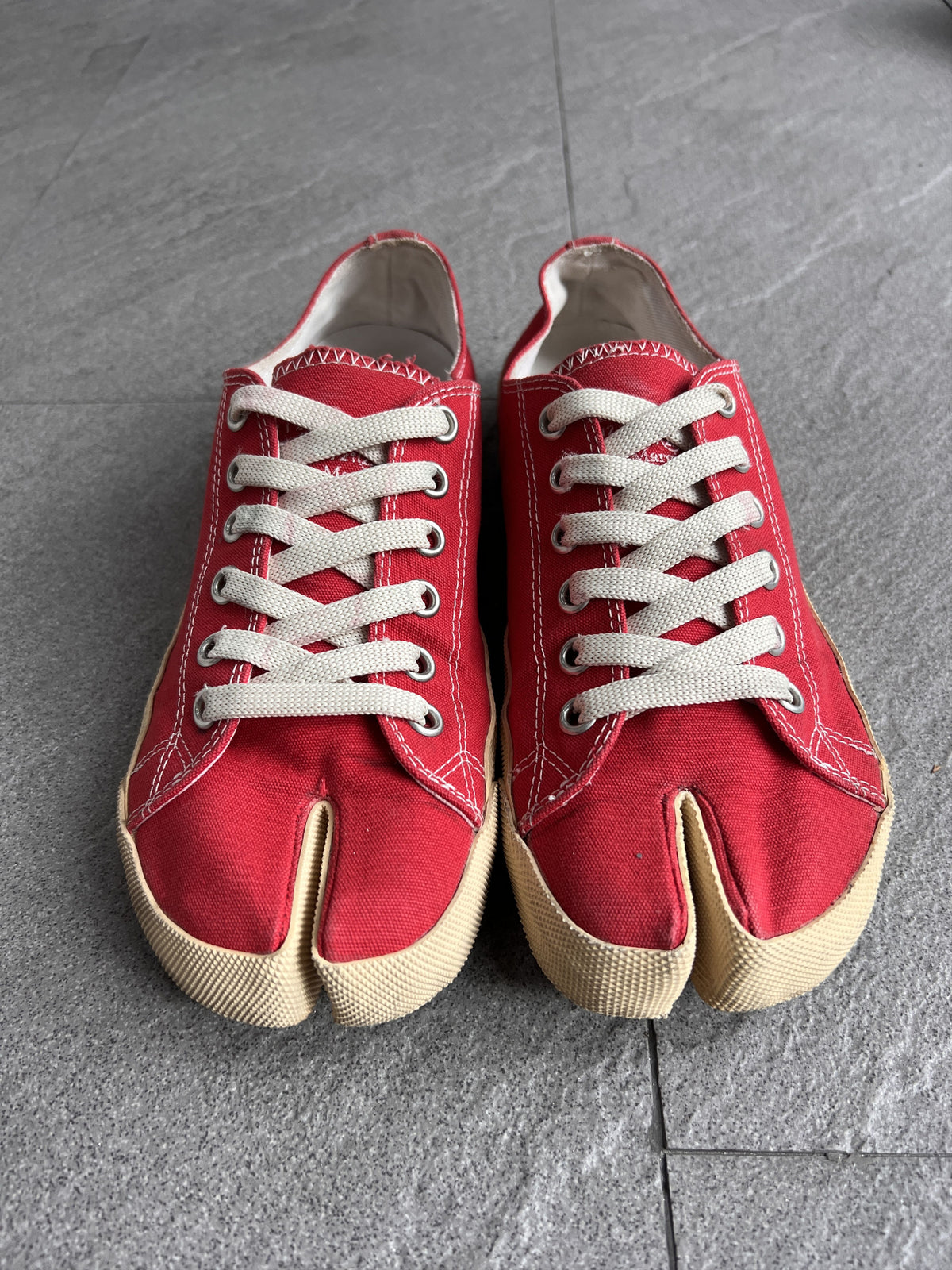 Maison Margiela Red Canvas Tabi Sneakers 27.5cm
