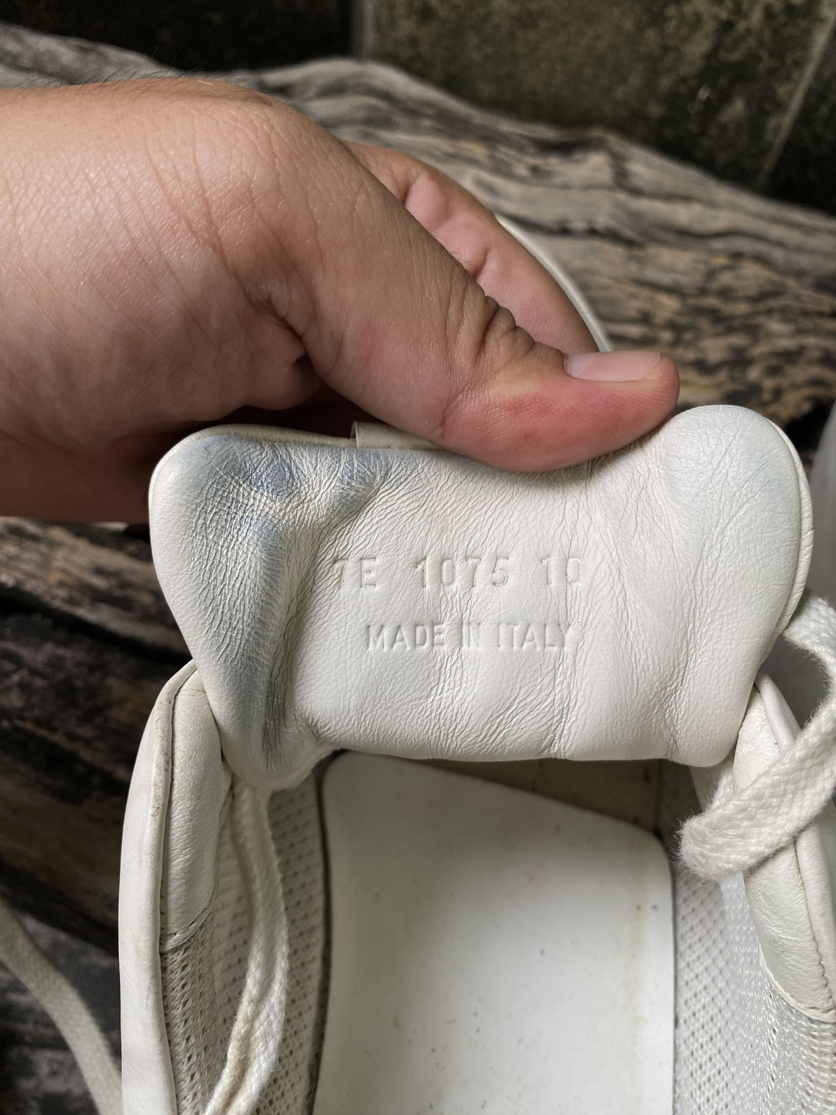 Fendi White Leather Bag Bugs Sneakers