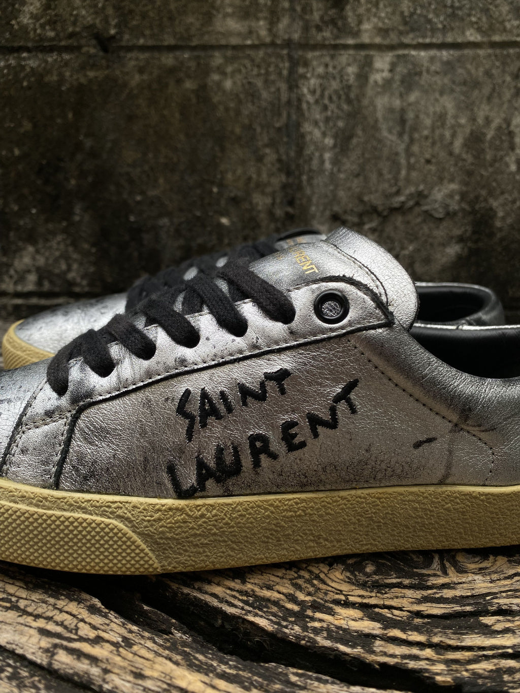 Saint Laurent Metallic Silver Court Classic 35.5