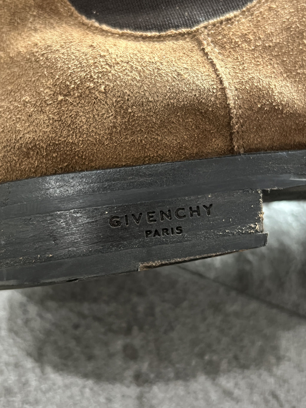 Givenchy Suede Chelsea Boots Brown 43