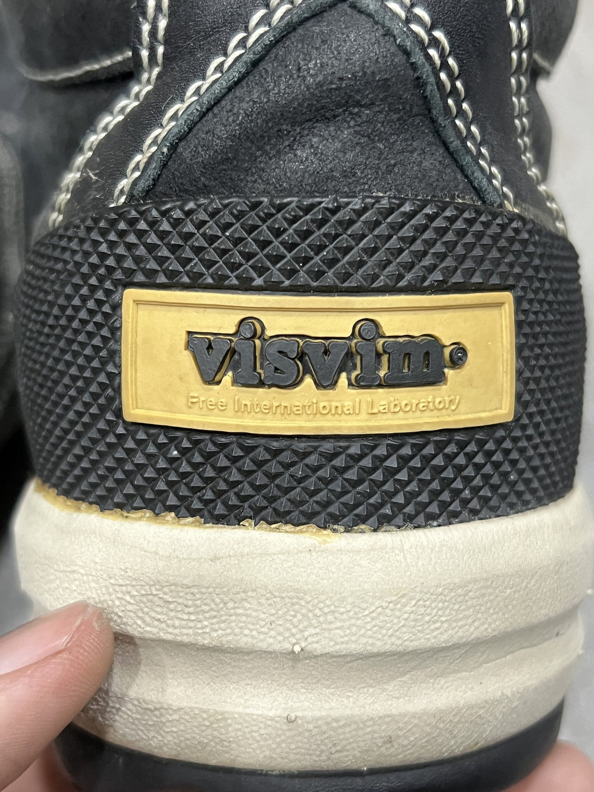 visvim Decoy Duck Mid Folk Black Leather US 9