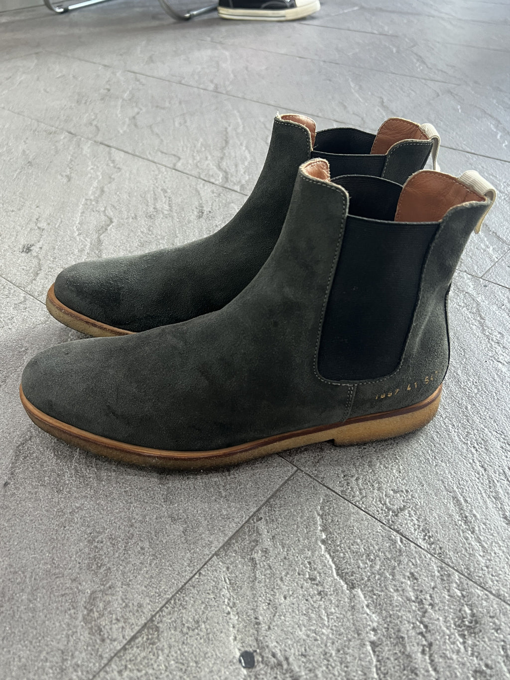 Common Projects Chelsea Boot Dark Grey Suede EU 41