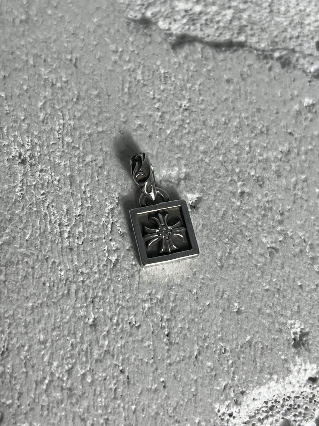 Chrome Hearts Floral Cross Square Pendant Customed Stone 925