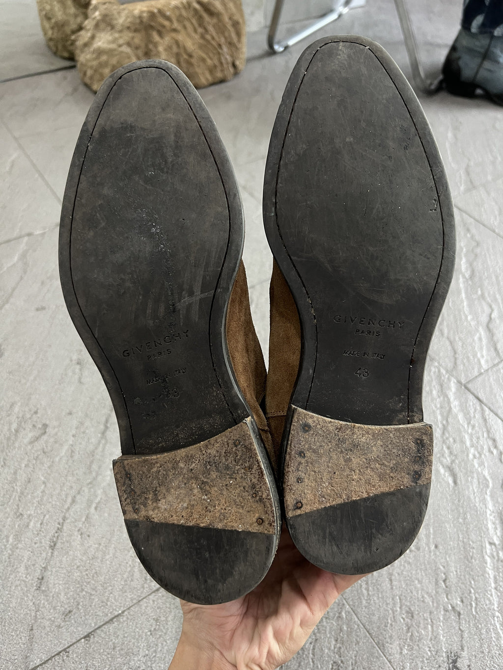 Givenchy Suede Chelsea Boots Brown 43