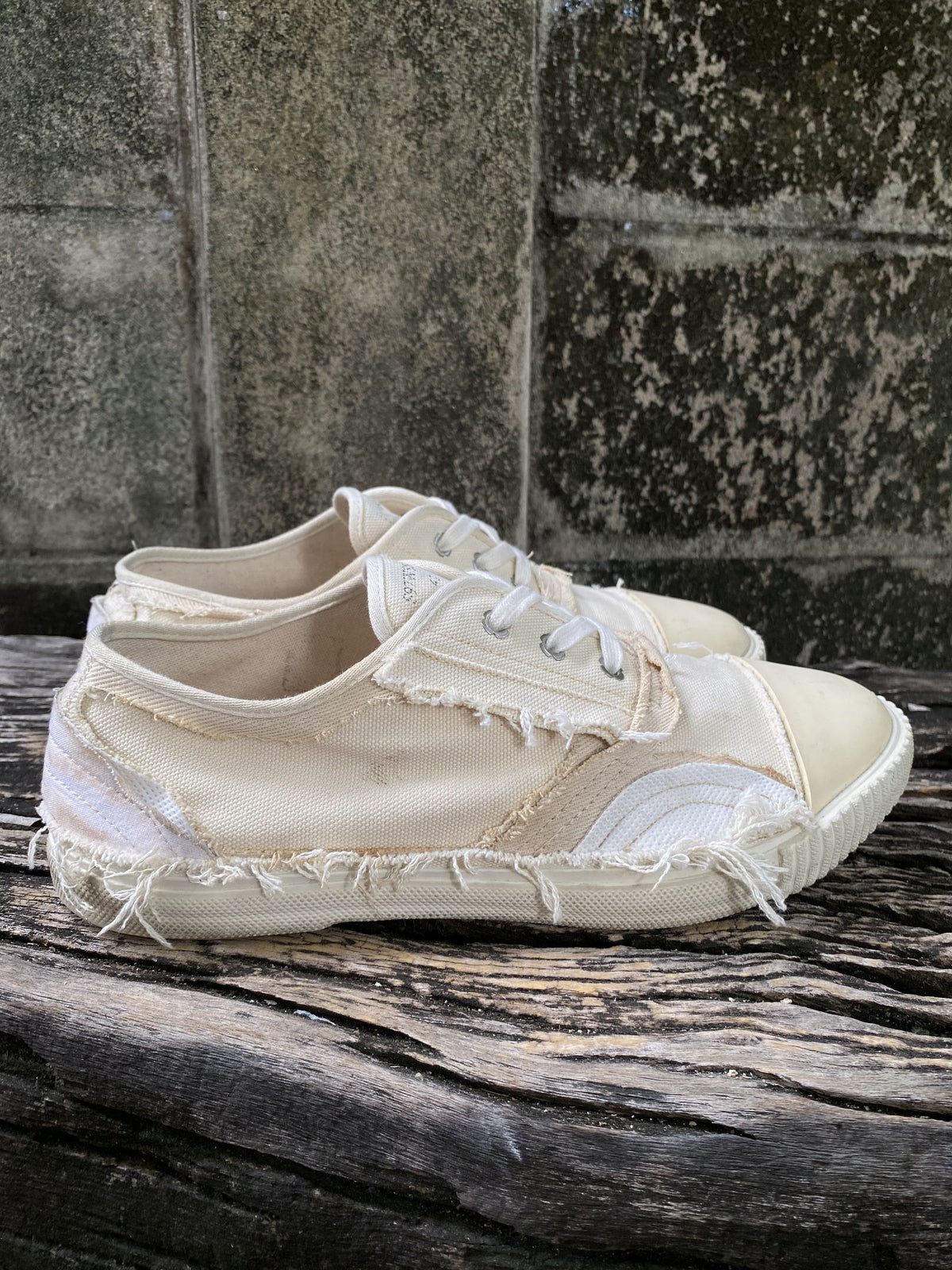 Maison Margiela Distressed Canvas Low Sneakers Size 41