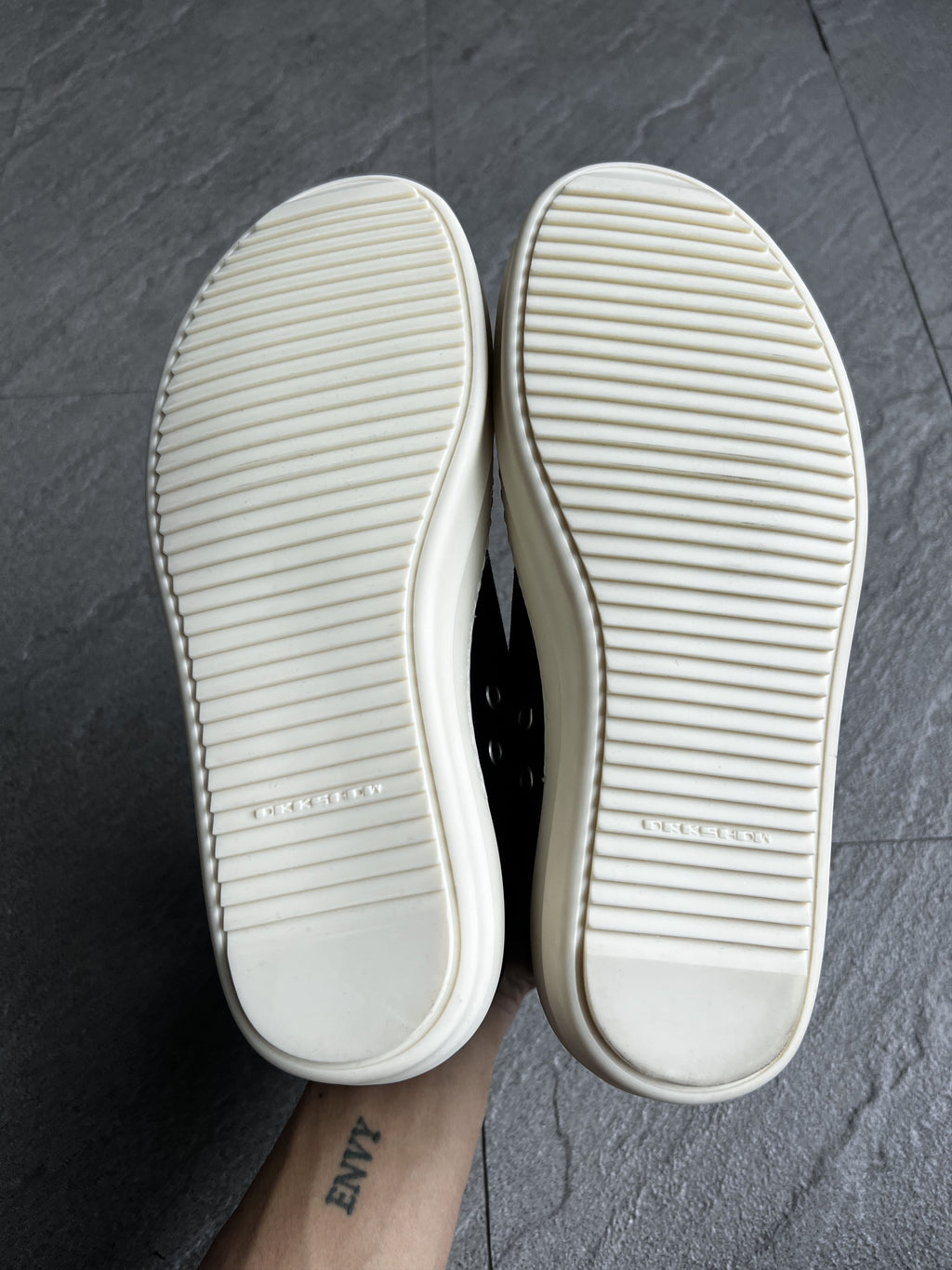 Rick Owens Hollywood Low Sneakers Black Milk EU40