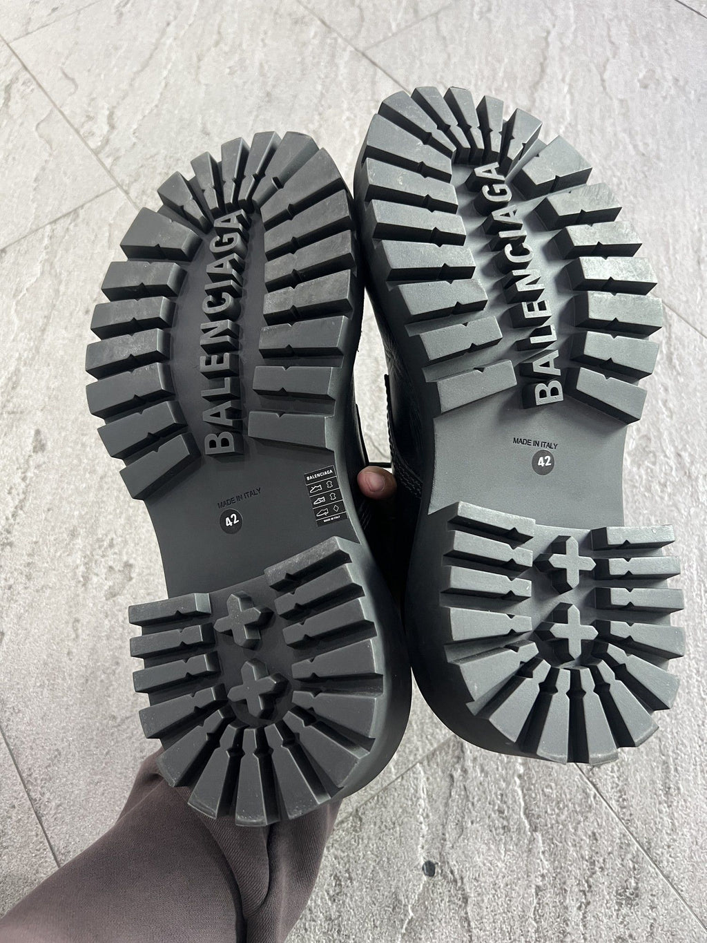 Balenciaga Hummer Derby Black EU 42