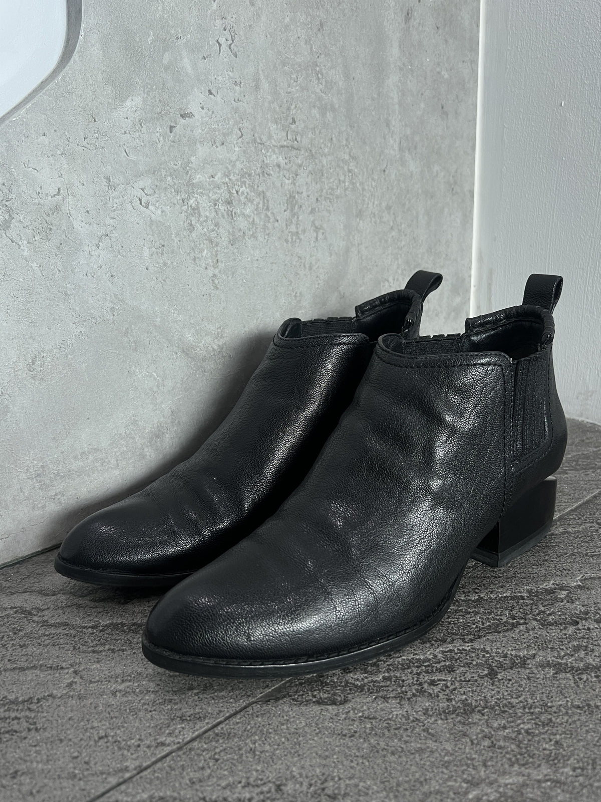 Alexander Wang Leather Ankle Boots Vibram Sole EU40