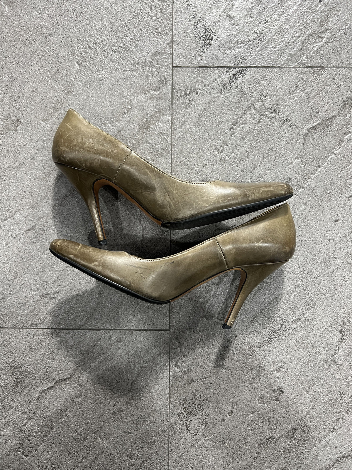 Maison Margiela 22 Replica Leather Pumps Olive Brown EU37