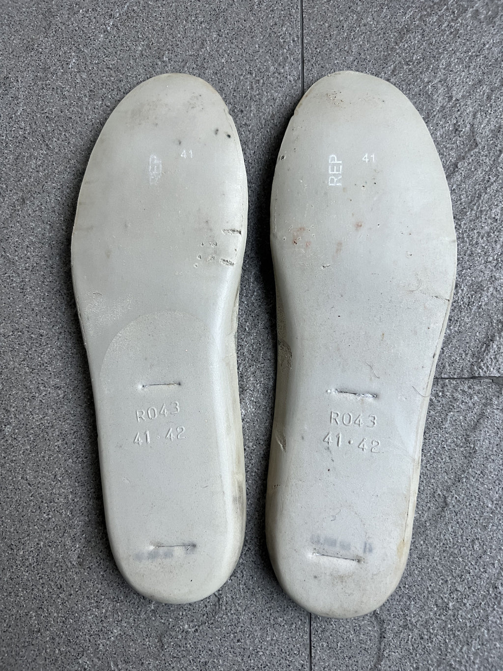 Maison Margiela Replica GAT White Grey Sneakers 41