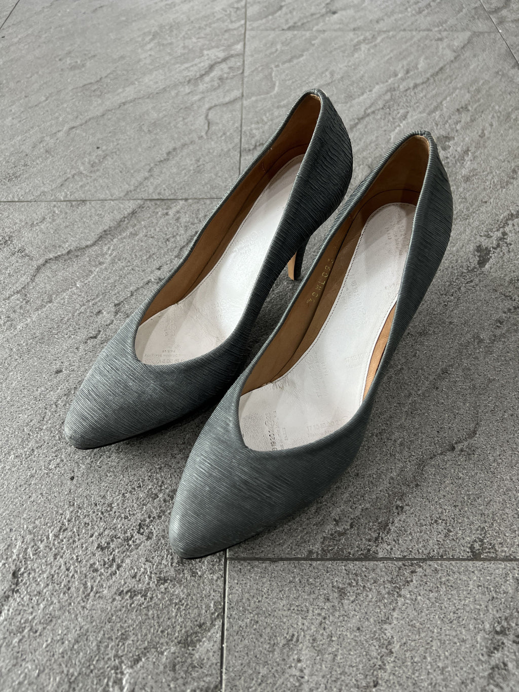 Maison Margiela 22 Textured Pumps EU35