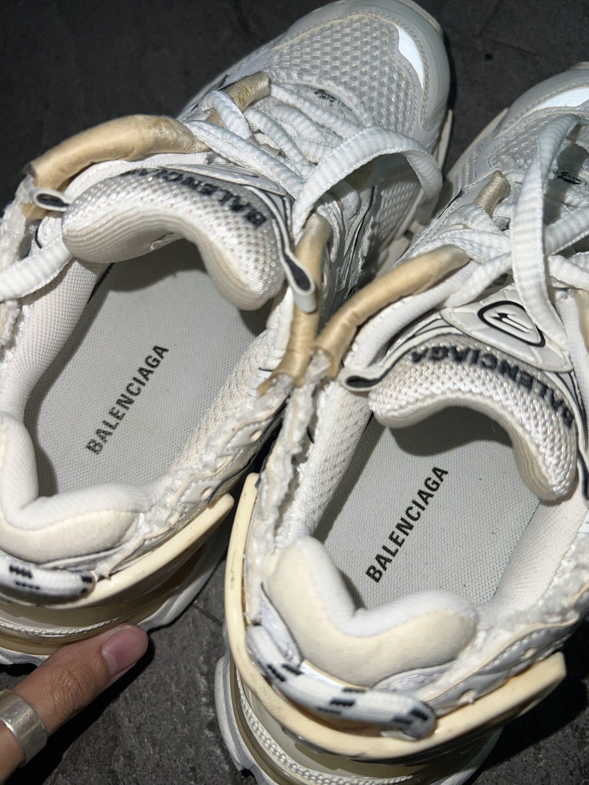 Balenciaga Runner Sneakers White Beige EU 37