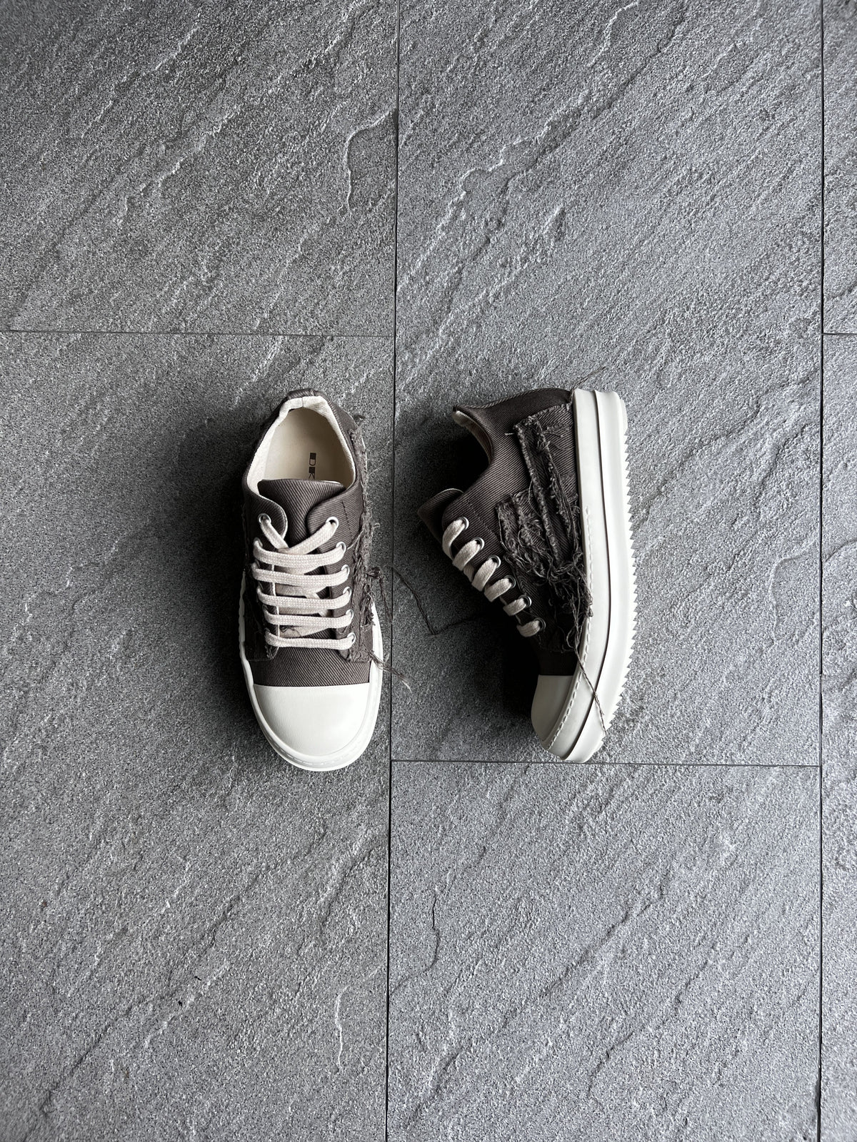 Rick Owens DRKSHDW Slashed Low Sneakers Dust EU35.5