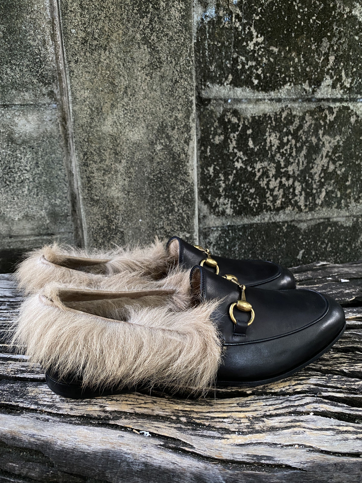 Gucci Princetown Black Leather Fur Loafers 6.5