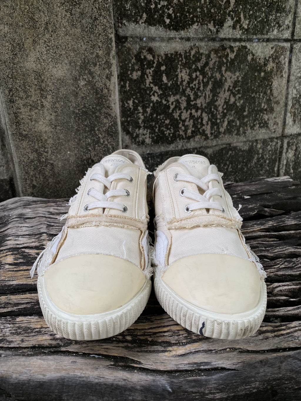 Maison Margiela Distressed Canvas Low Sneakers Size 41