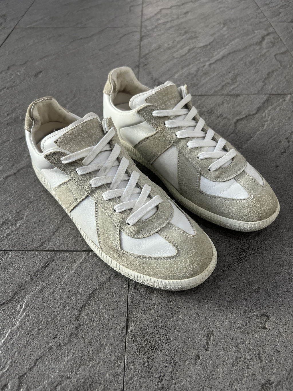 Maison Margiela Replica GAT Low Top Sneaker White Cream EU39