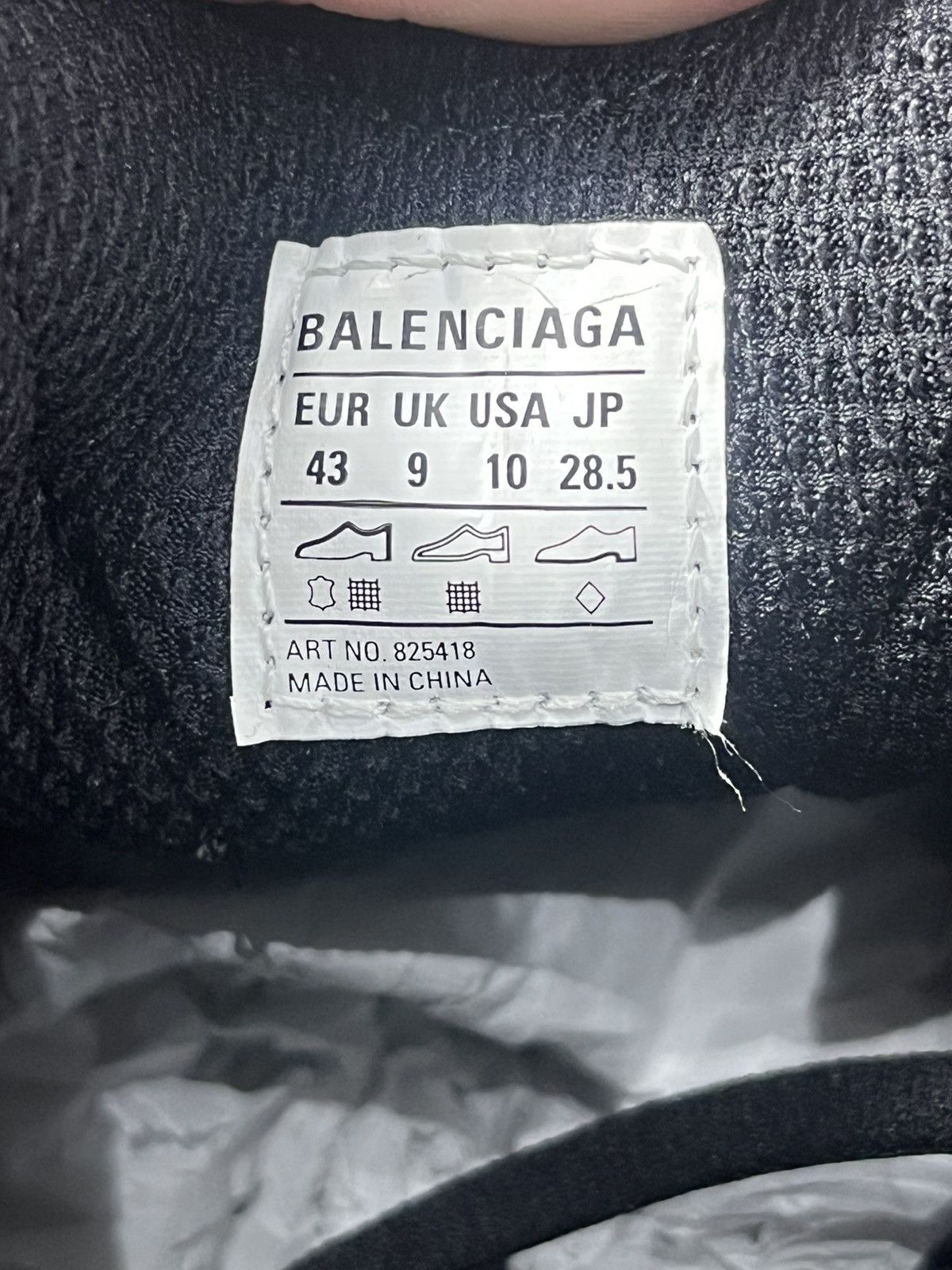 Balenciaga Monday Sneaker Triple Black EU43