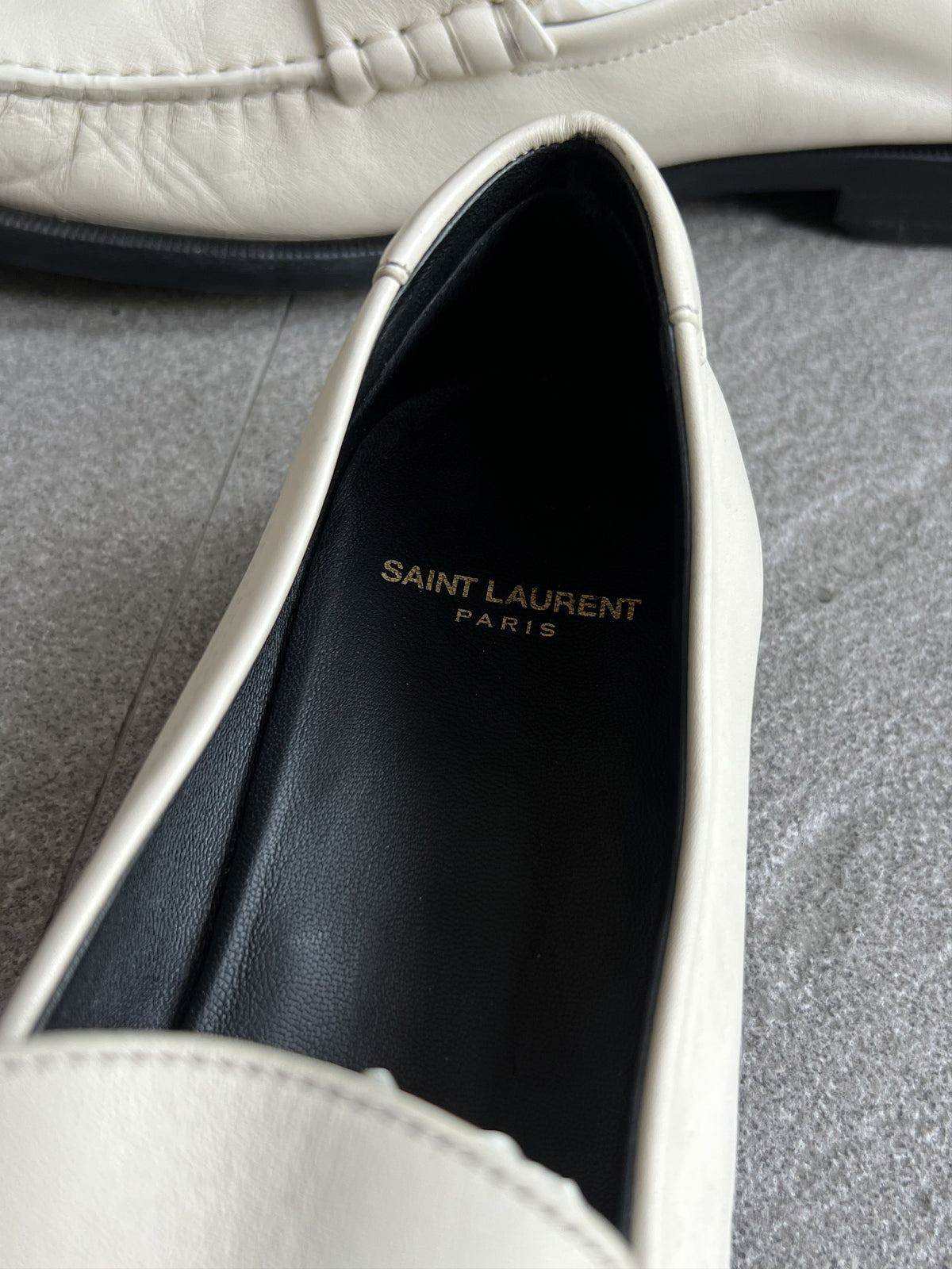Saint Laurent YSL Ivory Leather Penny Loafers 43