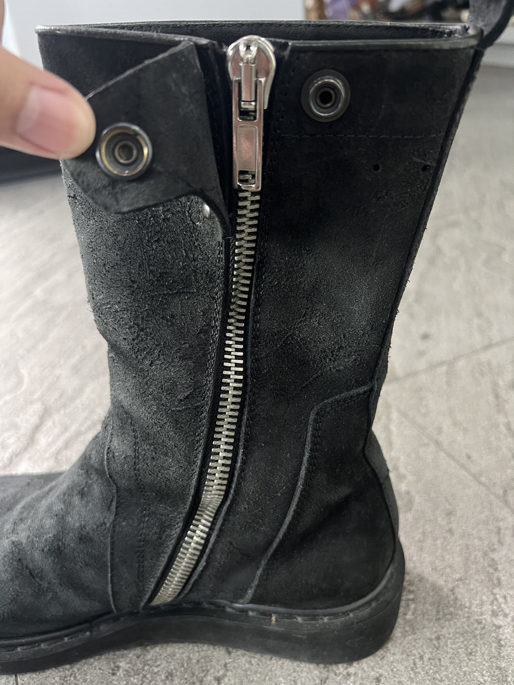 Rick Owens Distressed Leather Zip Boots Black EU41