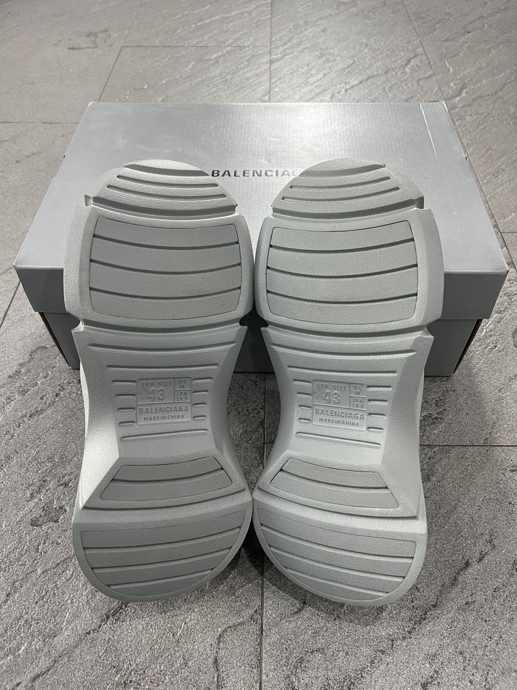 Balenciaga Mold Closed Grey EU43 New w/ Box