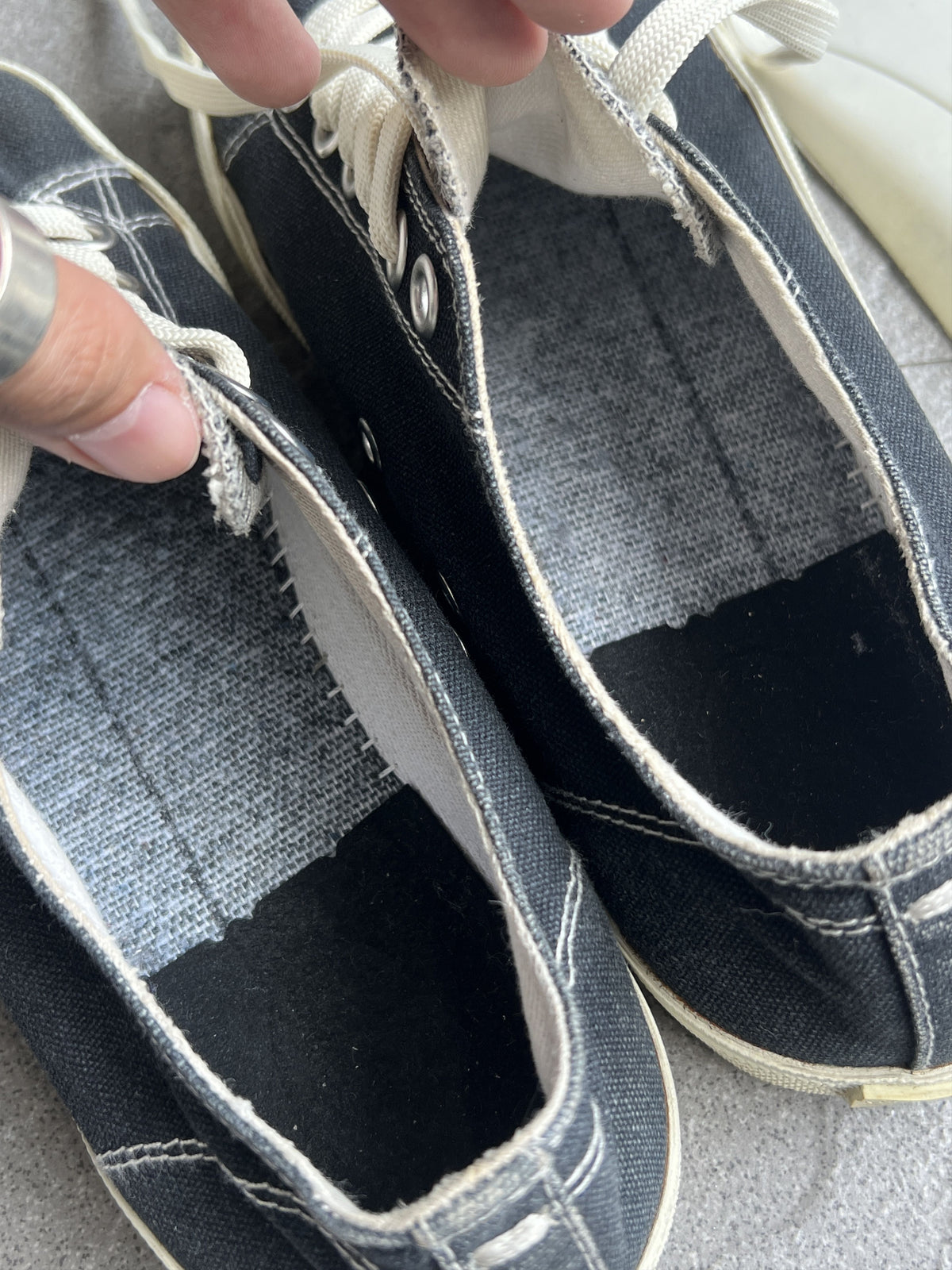 Maison Margiela 22 Tabi Canvas Sneakers Black EU35