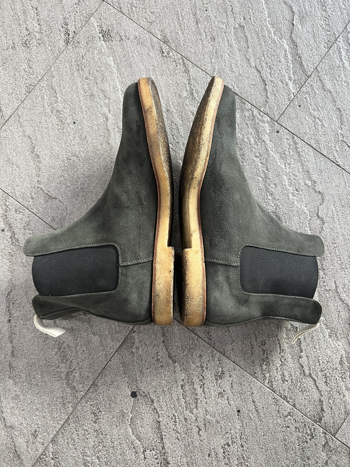 Common Projects Chelsea Boot Dark Grey Suede EU 41
