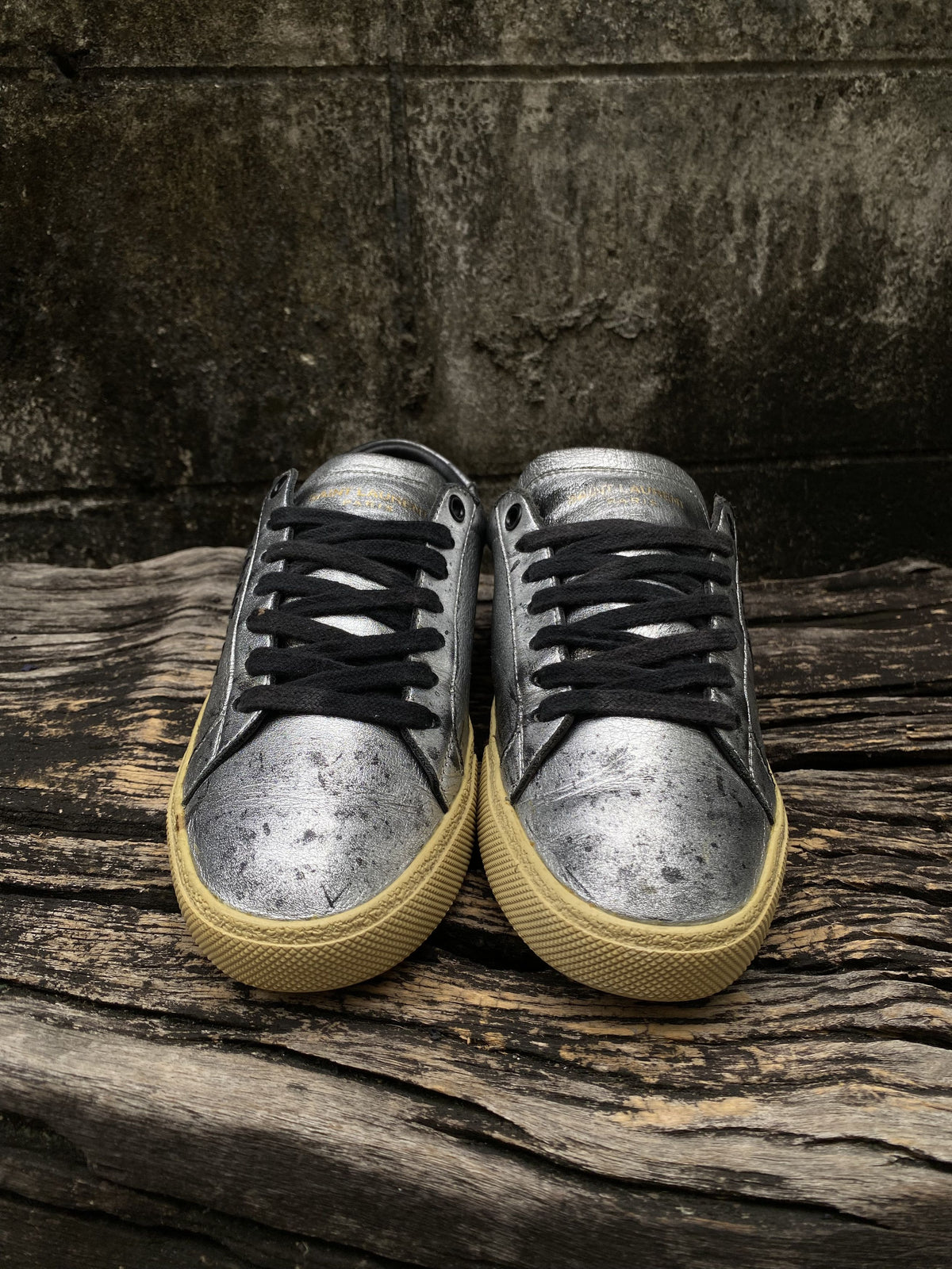 Saint Laurent Metallic Silver Court Classic 35.5