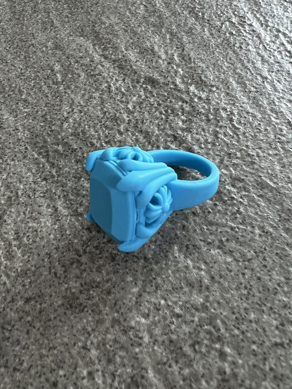 Chrome Hearts Blue Signet Cross Ring 2022