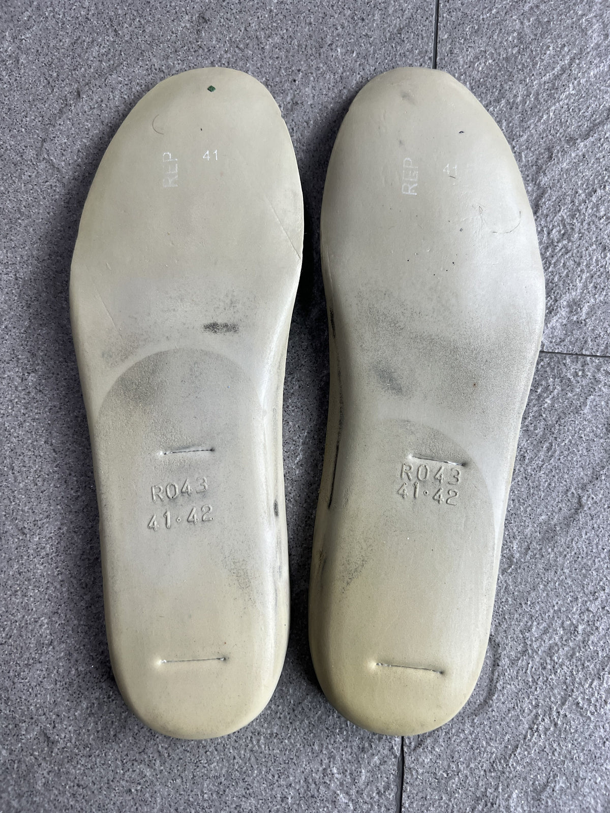 Maison Margiela Replica Leather Suede GAT Sneakers 41