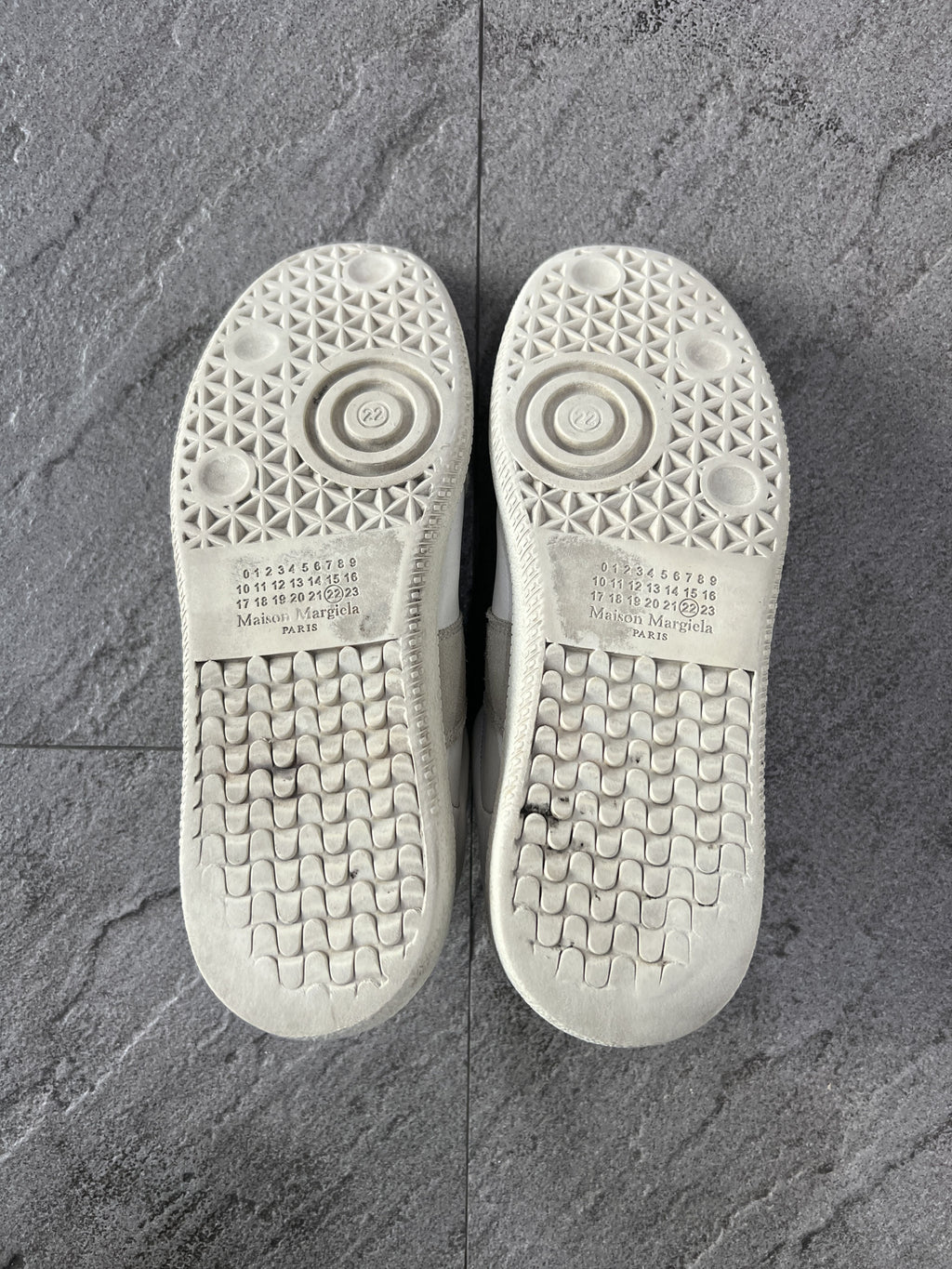 Maison Margiela Replica GAT Low Top Sneaker White Cream EU39
