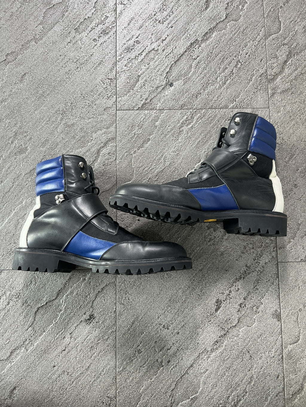 Songzio Homme Strap Combat Boots Vibram Sole