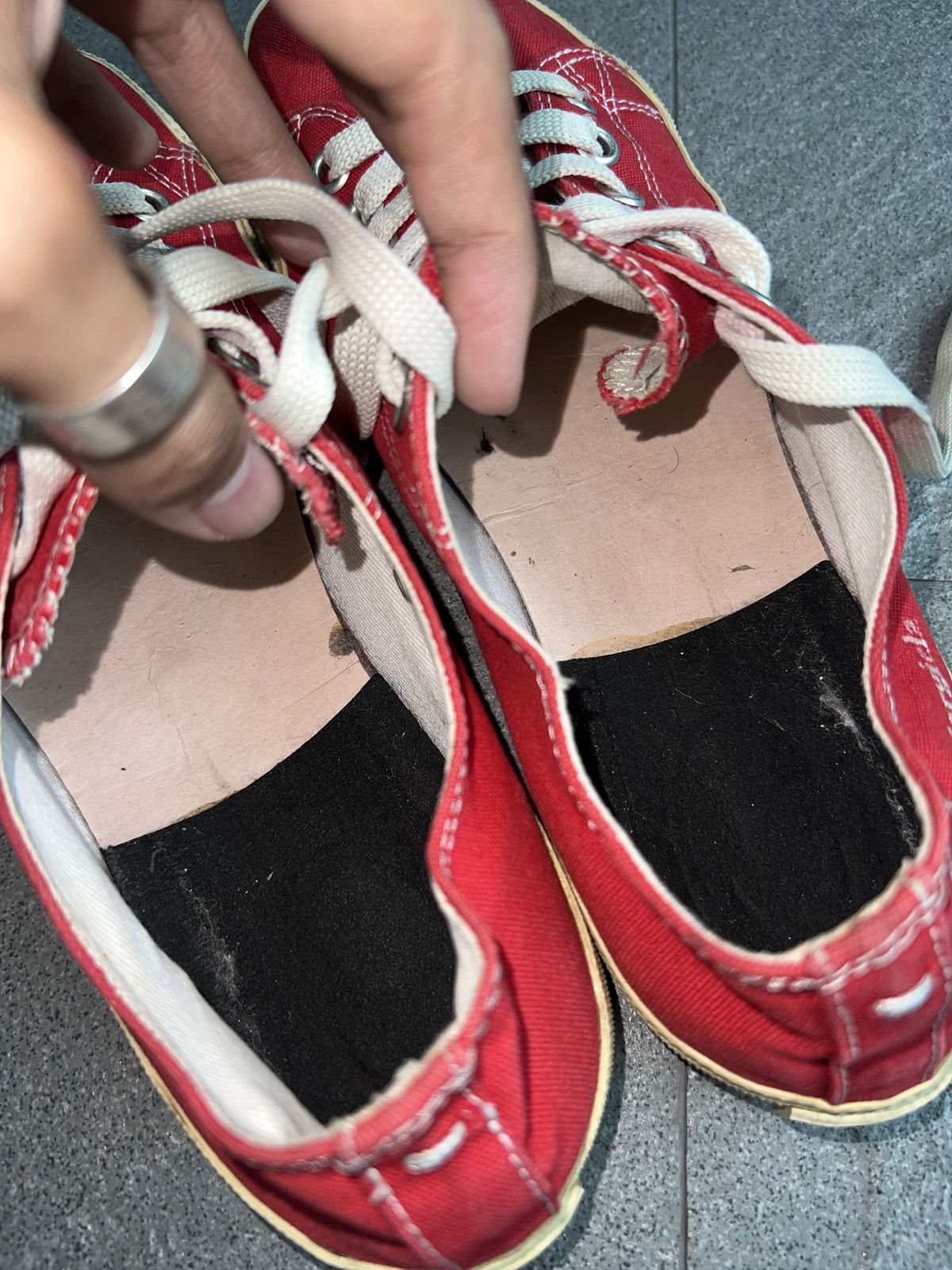Maison Margiela Red Canvas Tabi Sneakers 27.5cm