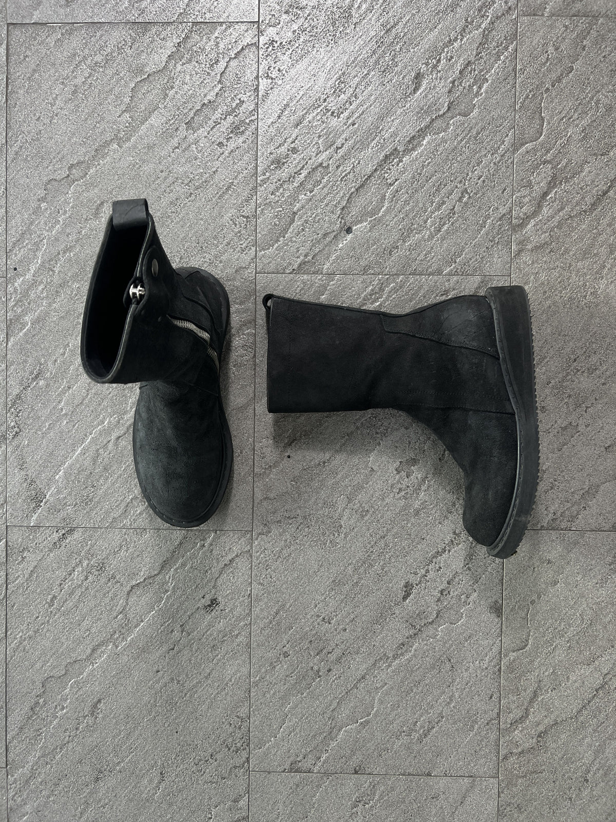 Rick Owens Distressed Leather Zip Boots Black EU41