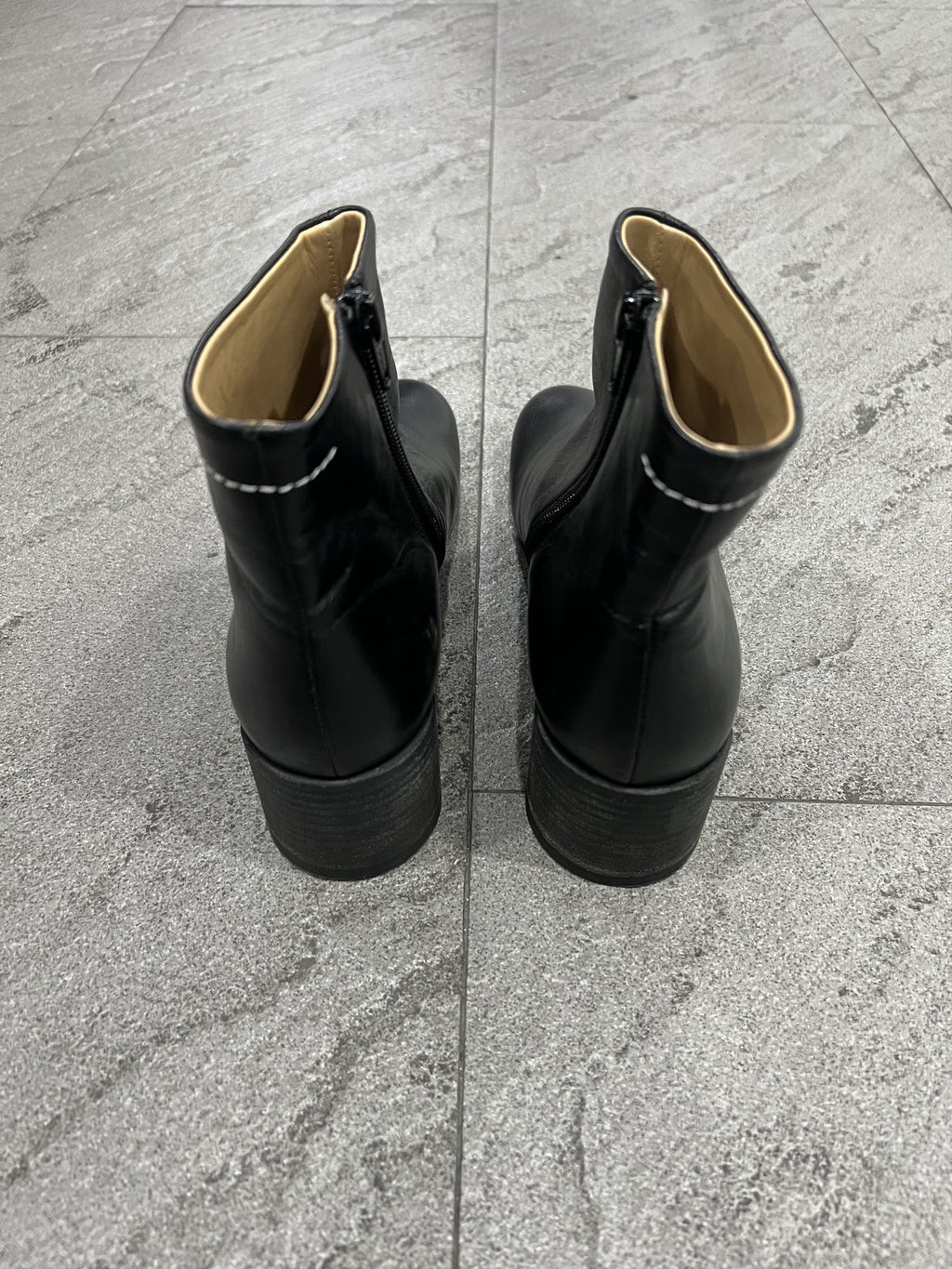 MM6 Maison Margiela Black Leather Ankle Boot Heel EU37