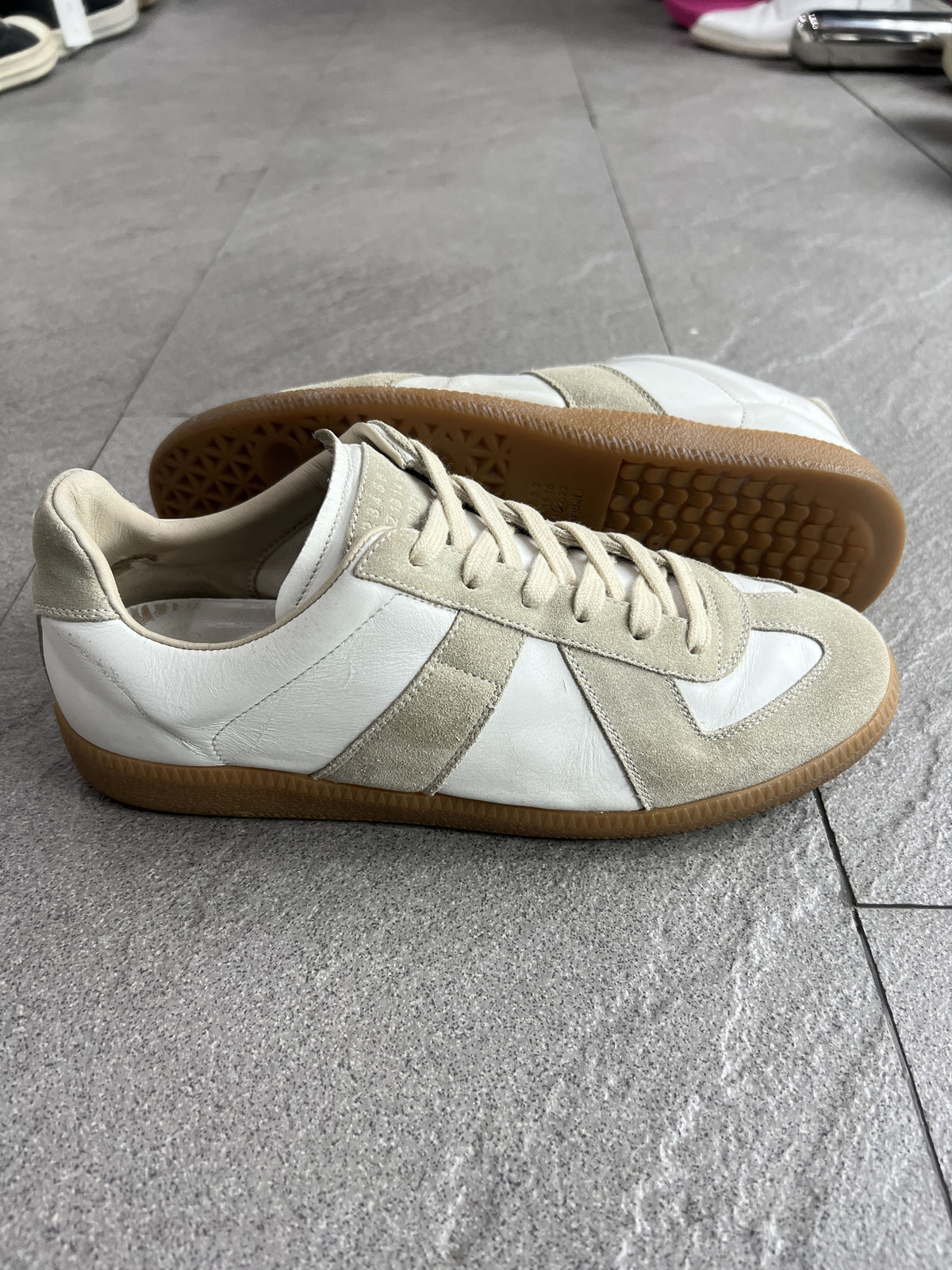 Maison Margiela Replica GAT White Suede Sneakers 40.5