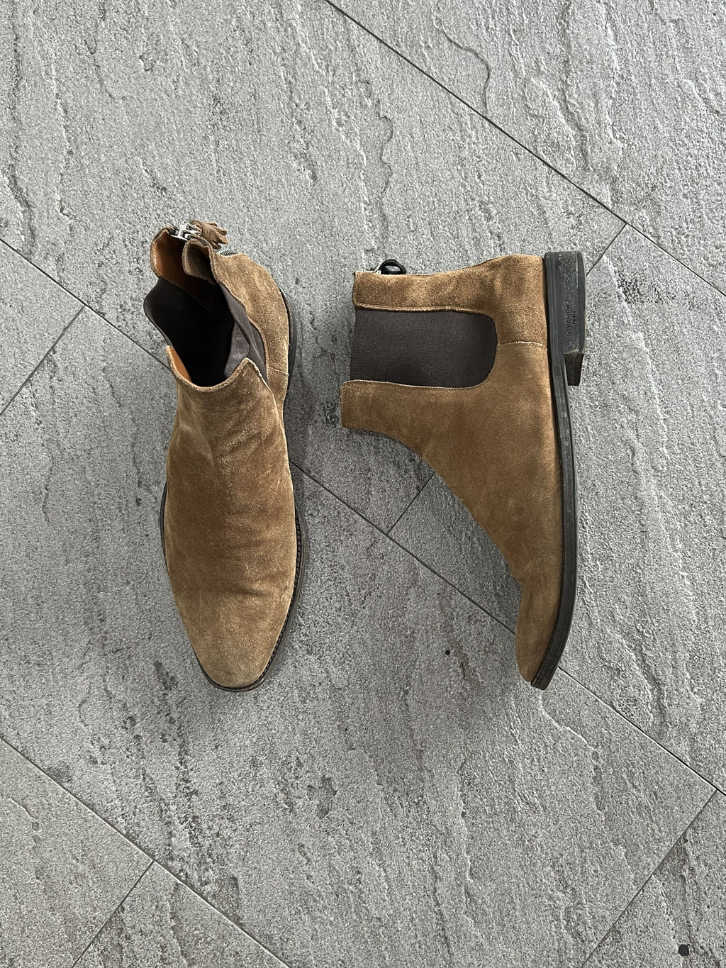 Givenchy Suede Chelsea Boots Brown 43